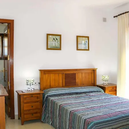 Playa Blanca Sleeps 6 Air Con Wifi Villa Playa Blanca (Lanzarote)